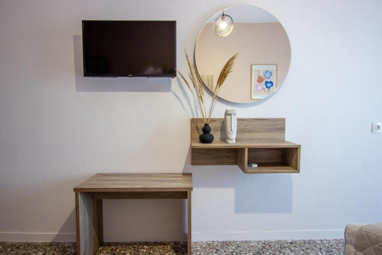 Anassa Apartments Asproválta Luaran gambar